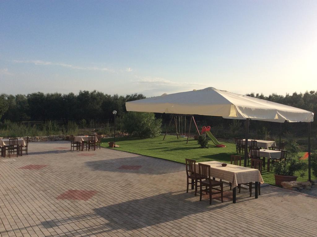 Agriturismo La Ferrovia Molfetta Buitenkant foto
